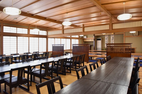 芭蕉館内観写真　二階大広間